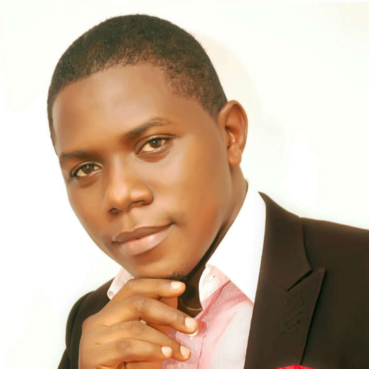 Olusola Akinfolarin